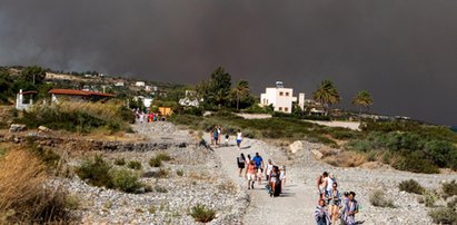 Biura podróży odwołują wczasy na Rodos. Co z klientami?