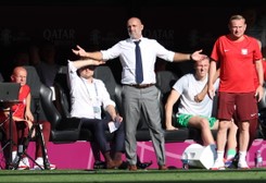 Probierz mecz z Francją oglądał przez różowe okulary. Selekcjoner stracił kontakt z rzeczywistością