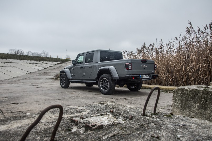 Jeep Gladiator 3.0 v6 multijet overland test, jeep gladiator, test jeepa gladiatora, test jeepa gladiatora 3.0 V6 Miltijet, test jeepa gladiatora 3.0 V6 Miltijet Overland