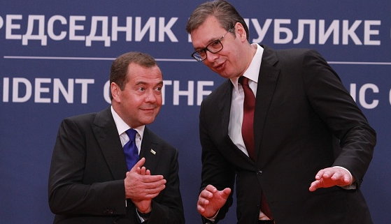 Dmitrij Miedwiediew i Aleksandar Vucić