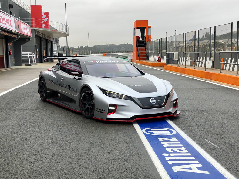 Nissan Leaf Nismo RC