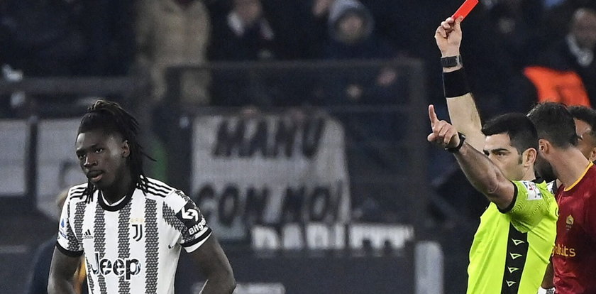 Piłkarz Juventusu kompletnie zwariował! Obejrzał czerwoną kartkę minutę po wejściu na boisko [WIDEO]