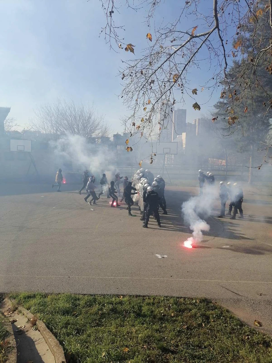 Veselin Milić u obilasku Policijske brigade sa potpredsednikom Vlade i ministrom unutrašnjih poslova, bezbednosti, decentralizacije i običajnih pitanja Demokratske Republike Kongo Danijelom Aselom Okitom Vankoiem