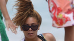 Beyonce na plaży na Hawajach