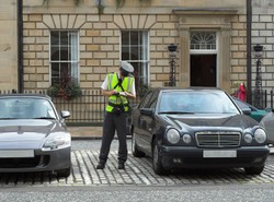 Zablokowali samochód posłanki PO. "Strażnicy miejscy musieli interweniować"