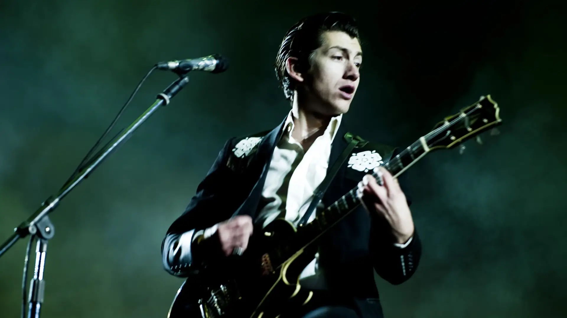 Arctic Monkeys kolejnym headlinerem Open'era 2018!