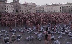 Niezwykła sesja zdjęciowa w Kolumbii. 6 tys. osób pozowało nago