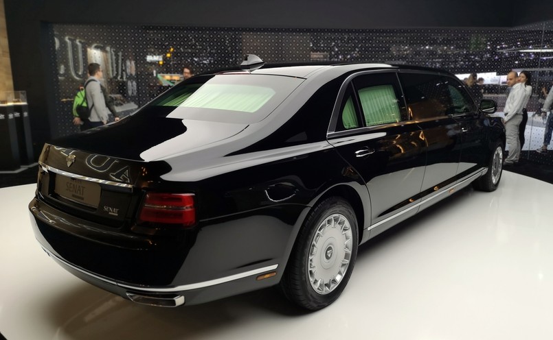 Aurus Senat Limousine L700