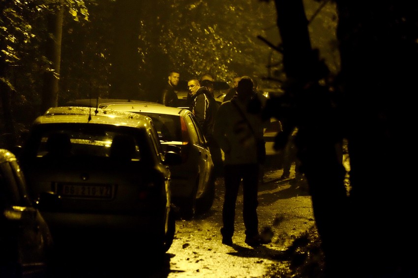 Uviđaj pred kućom premijerovog oca