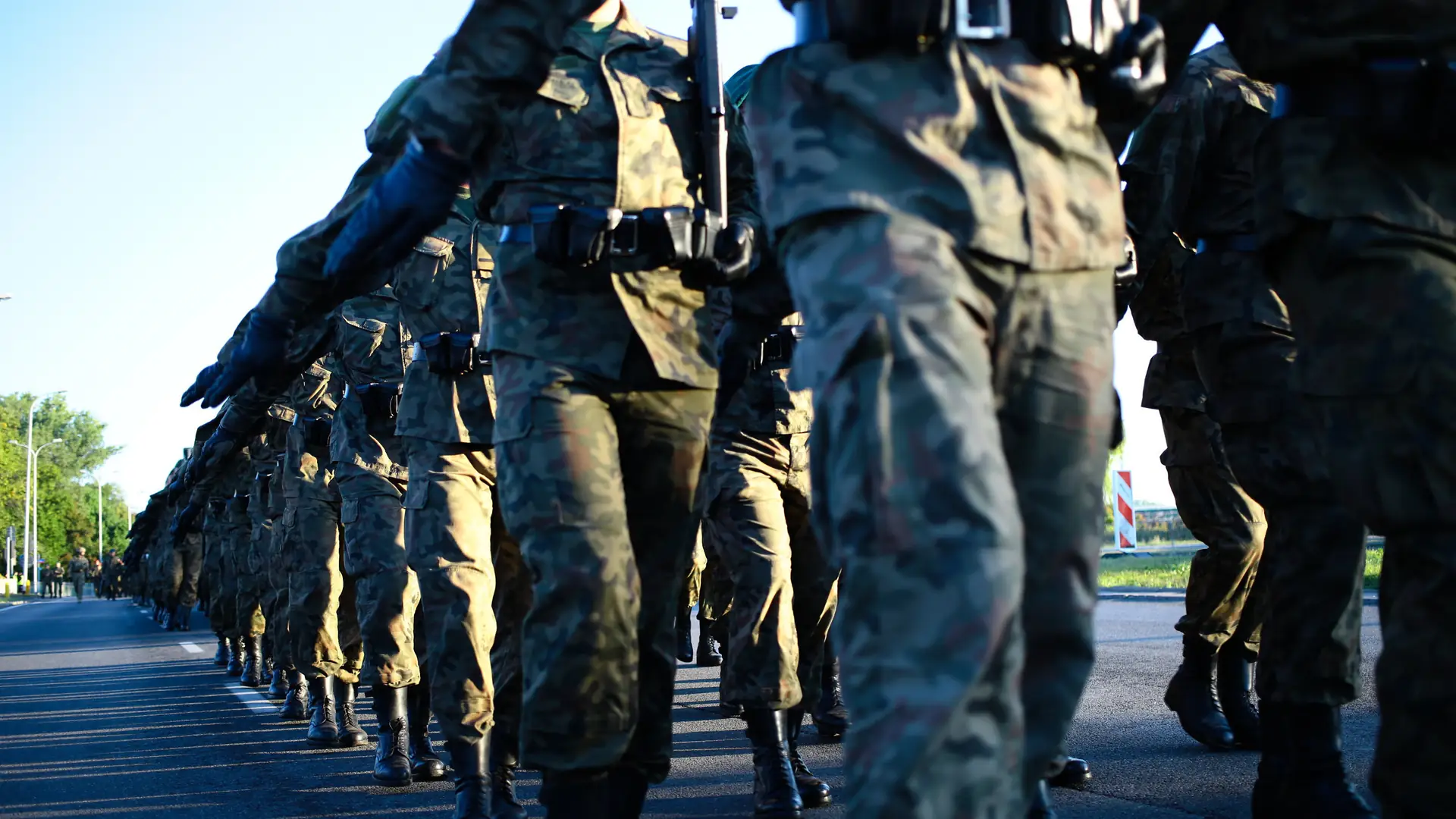 Rusza kwalifikacja wojskowa. Wezwania trafią też do części kobiet