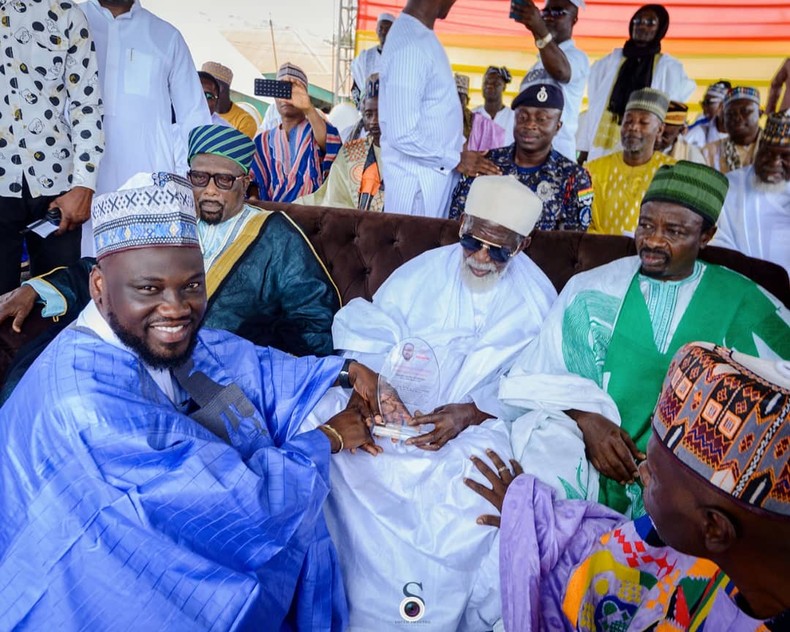 Chief Imam, Ghanaian philanthropist Ohene Kwame Frimpong unveil ultramodern mosque