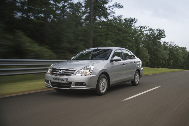 Moskwa 2012: nowy Nissan Almera