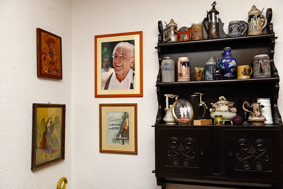 U poseti vikendici Bate Živojinovića