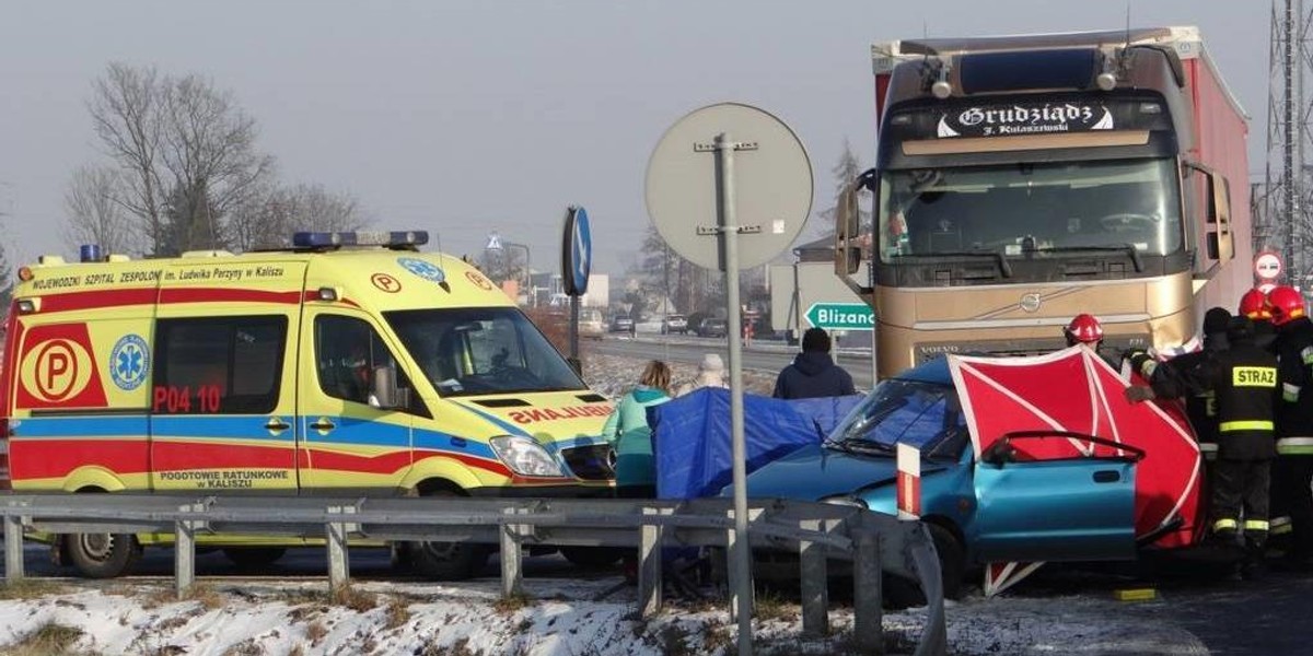 Tragiczny wypadek. Żona zginęła, mąż w ciężkim stanie