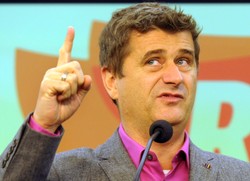 Palikot, Kaczyński, Tusk - im nie ufamy najbardziej