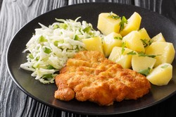 Miękkie i soczyste schabowe? Podpowiadamy, jak to zrobić