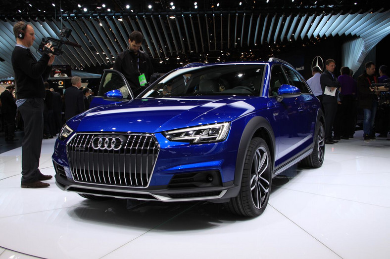 Detroit 2016 - Audi A4 Allroad