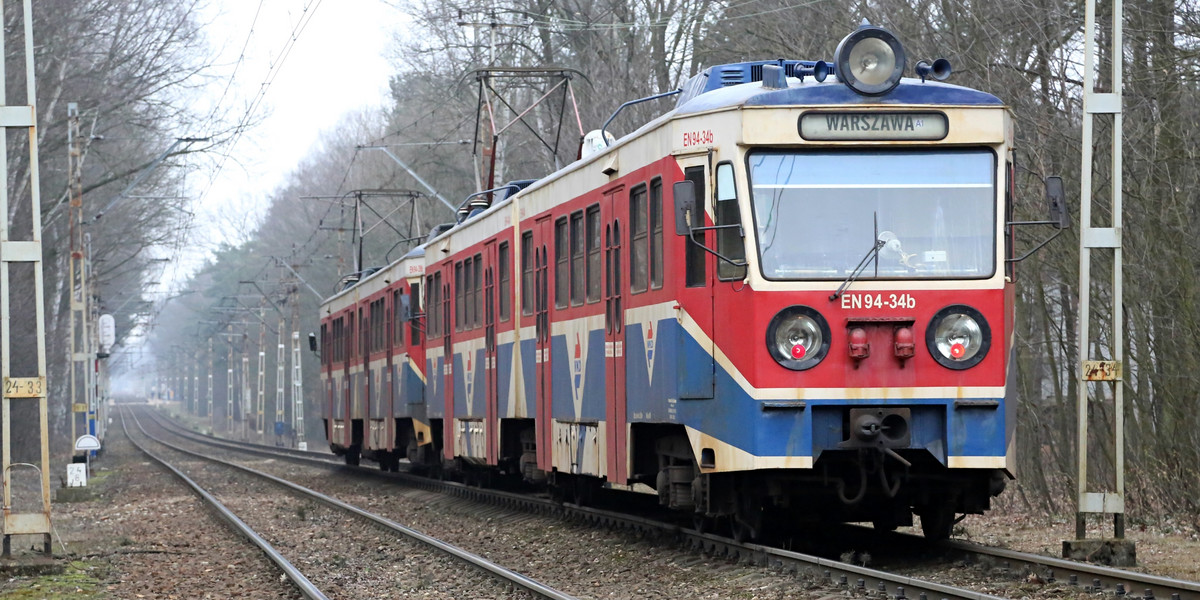 Tir zderzył się z wukadką w Grodzisku Mazowieckim