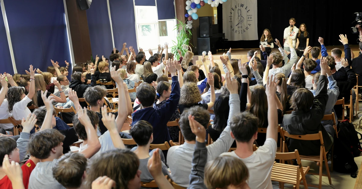 Nowy przedmiot w szkołach jednak obowiązkowy? "Rozporządzenie tego nie przewidziało"