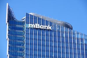 mBank naliczył klientowi 2 miliony zł cudzego długu. Czy jest szansa na zadośćuczynienie?