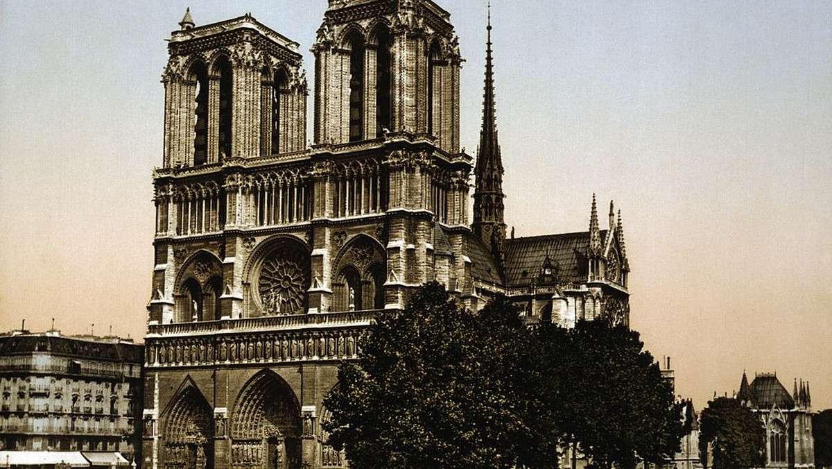 Katedra Notre Dame powraca do życia, za tydzień pierwsza msza