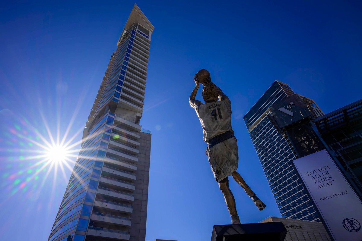 Pomnik Dirka Nowitzkiego