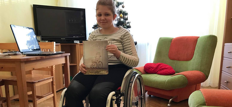 16-letnia Martyna z Krapkowic ma szansę stanąć na nogi. Wszystko dzięki pomocy darczyńców