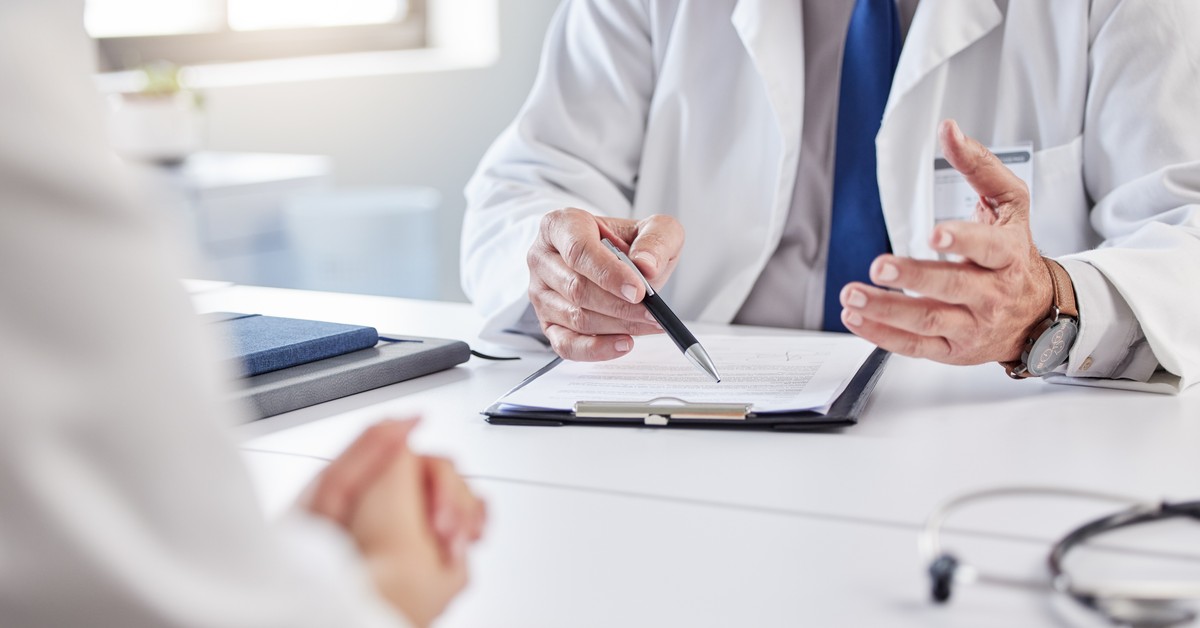 NFZ zniósł skierowania do tych lekarzy. Do tych specjalistów zapiszesz się „od ręki” [LISTA]