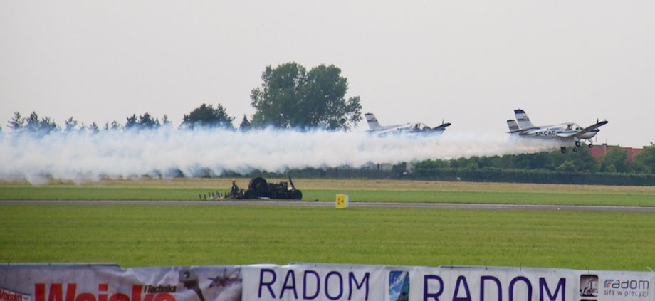 Podczas pokazów Air Show 2017 prezentują się samoloty cywilne i wojskowe. 