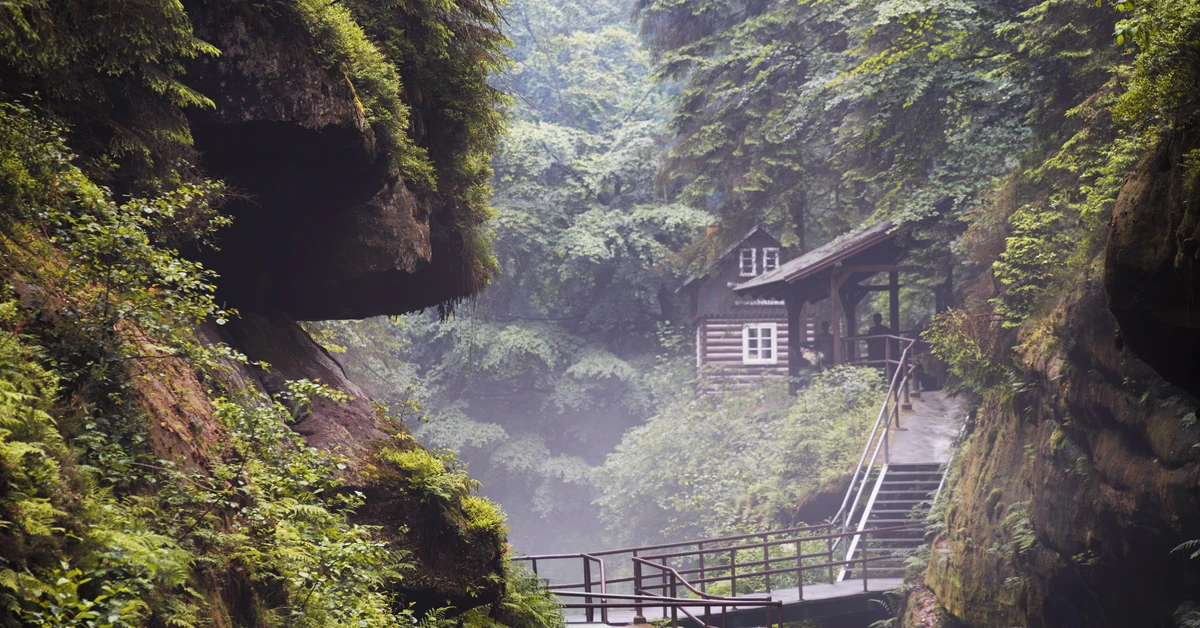 Turyści czekali na to 3 lata. Magiczne miejsce niedaleko Polski znowu otwarte