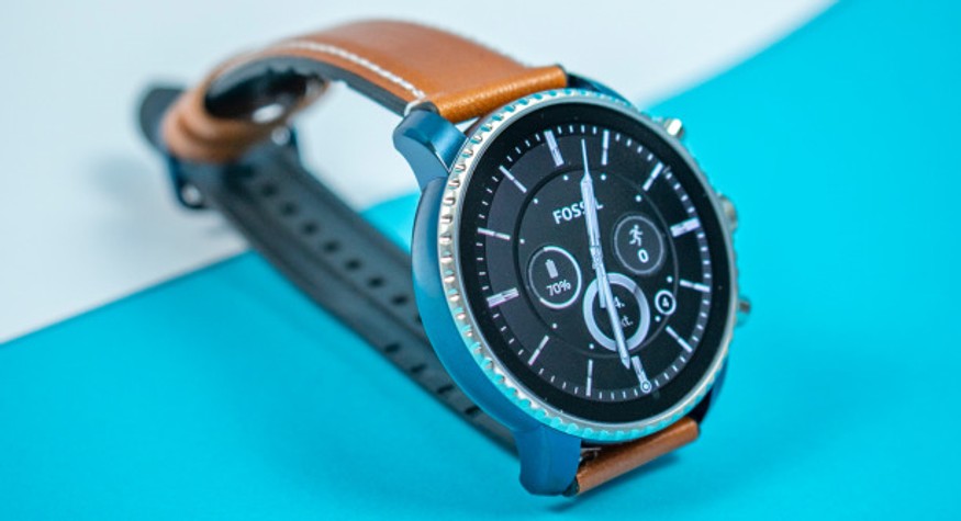 Fossil Q Explorist HR im Test: top Design, flop Akku | TechStage