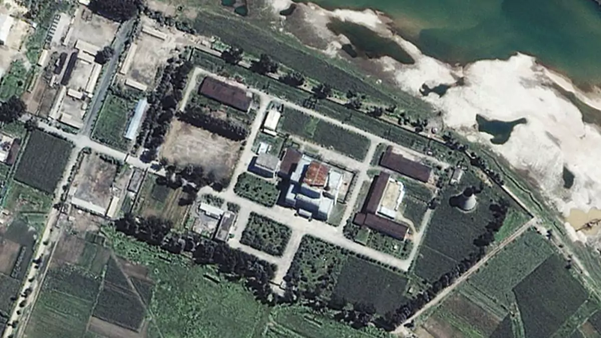 Ośrodek atomowy w Korei Północnej - zdjęcie satelitarne