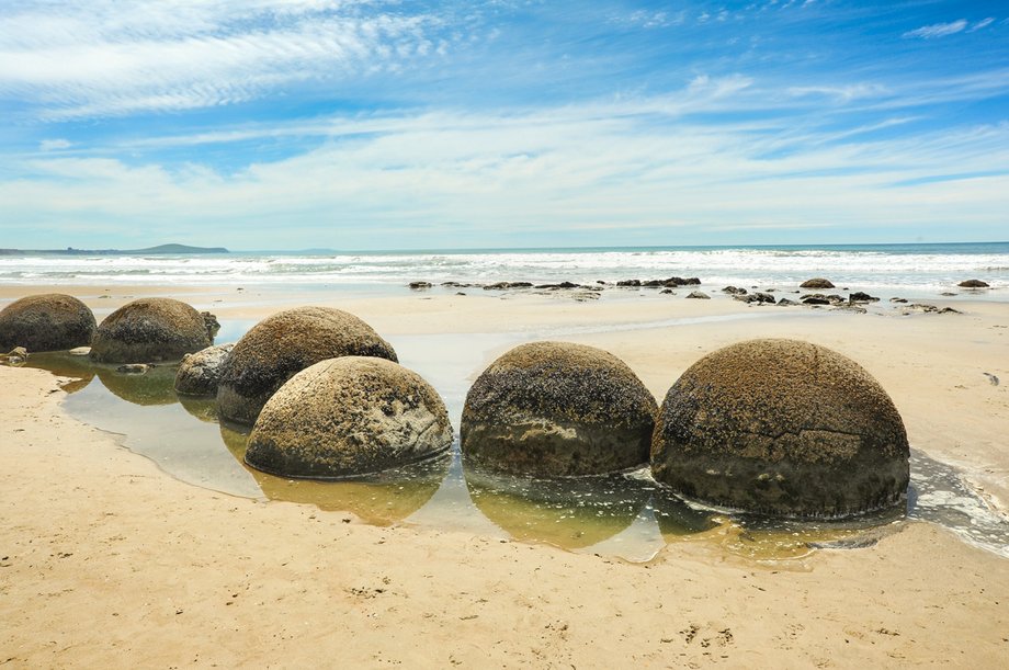  Moeraki Boulders