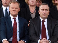 Schetyna o Tusku: Nigdy nie mówił mi, że anioł do niego przychodzi