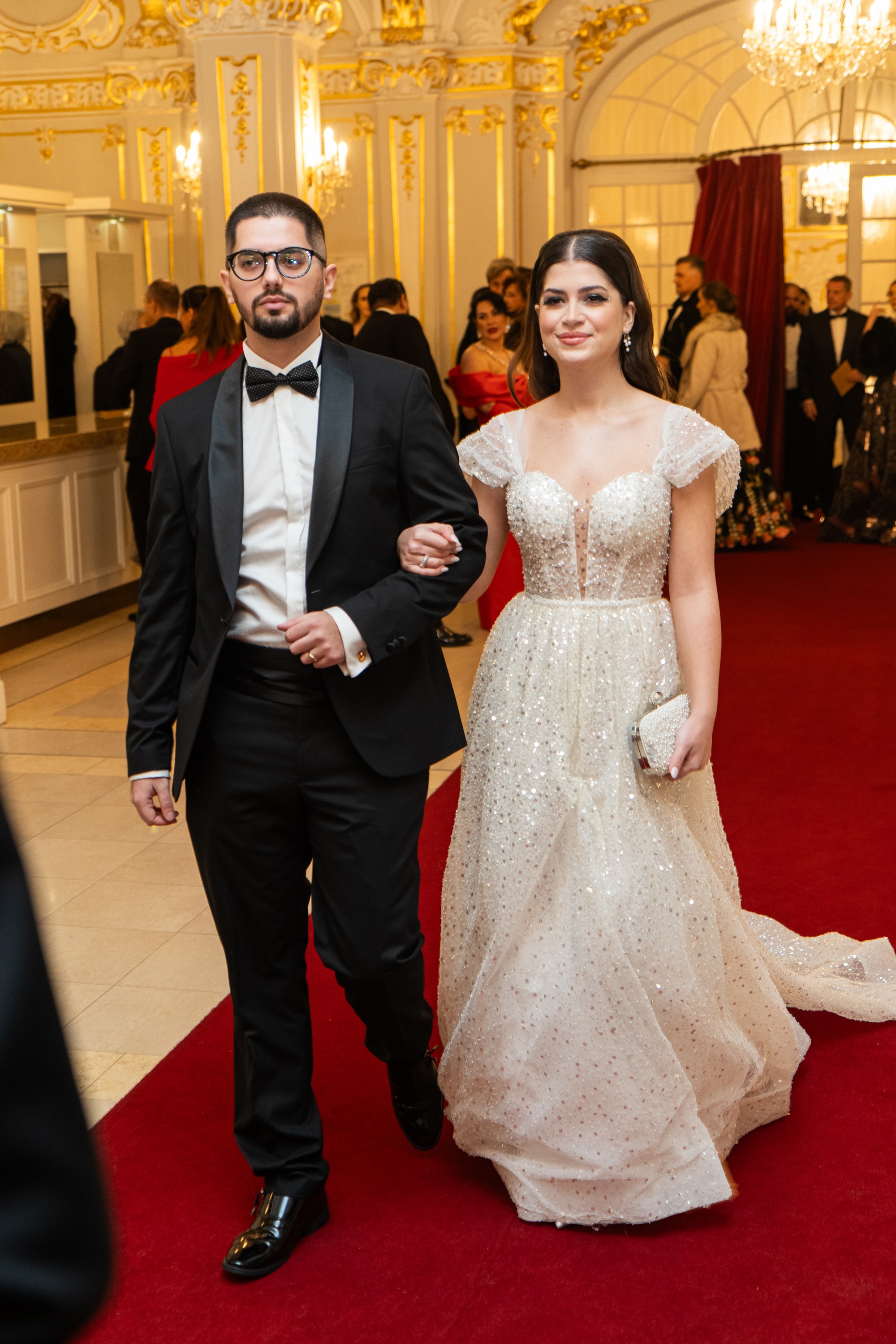 Prešporský bál 2026 - Vanessa Šarköziová s priateľom.