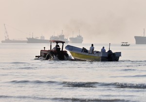 Ormuski moreuz kod obale Bandar Abasa u Iranu 1. juna