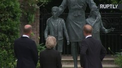 William i Harry odsłonili pomnik księżnej Diany