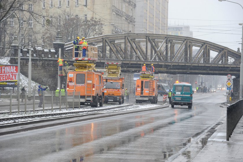 Zerwanie trakcji tramwajowej na ul. Grabiszyńskiej