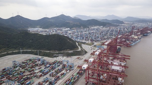 Port kontenerowy Ningbo-Zhoushan, Chiny transport globalizacja kontenery kontenerowiec łańcuch dostaw