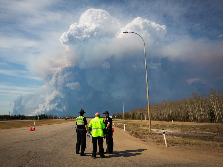 Here's what the evacuated Fort McMurray now looks like from the ground.