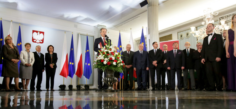 Posłowie odebrali od szefa PKW zaświadczenia o wyborze