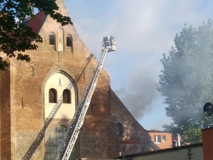 Pożar kościoła św. Piotra i Pawła w Gdańsku