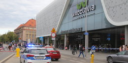 Staruszek z nożem rzucił się na taksówkarzy. Śledczy ujawniają krwawe szczegóły ataku we Wrocławiu