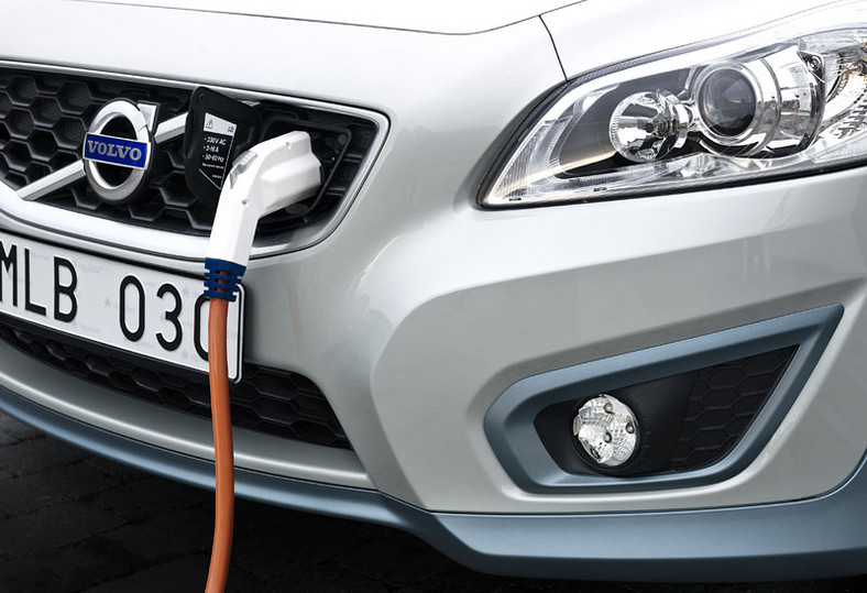 Volvo: elektryczne C30 zadebiutuje na drogach w 2011 roku