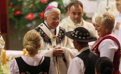 Abp Jędraszewski mówi o 'tęczowej zarazie'. Dostał wsparcie od episkopatu Słowacji i Węgier, oto specjalne LISTY