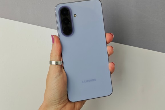 Stigao je novi kralj srednje klase: Prvi utisci o Samsung Galaxy A57 5G
