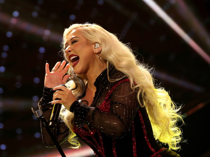 Christina Aguilera na koncercie w Hanoi