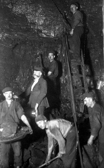 Górnicy przy pracy