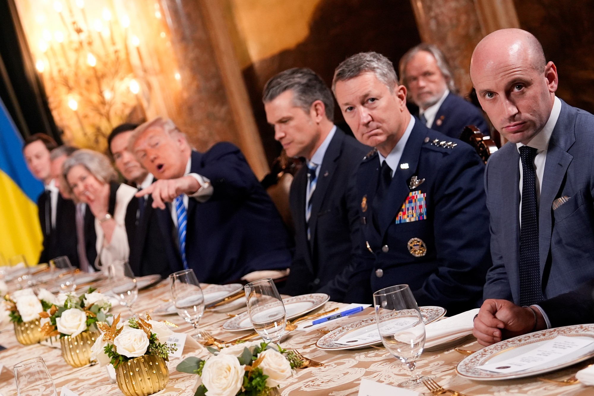 Ukrajinský prezident Volodymyr Zelenskyj počas stretnutia s americkým prezidentom Donaldom Trumpom v sídle Mar-a-Lago na Floride.