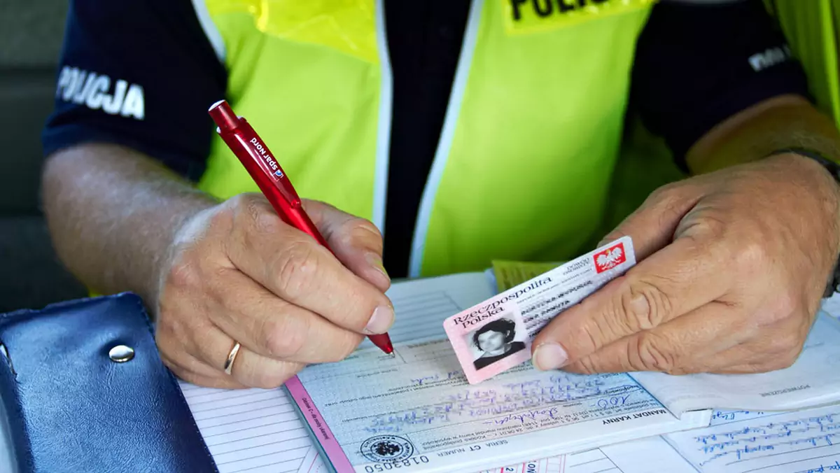 Za co zapłacisz karę - brak dokumentów i niedopełnione formalności